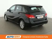 Usata Mercedes B180 109 CV (80 kW) 2017 Nero Monovolume