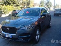 Usata Jaguar F-Pace Prestige 180 CV (132 kW) 2019 Grigio SUV