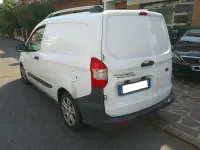 Usata Ford Transit Courier 75 CV (55 kW) 2017 Bianco Furgone