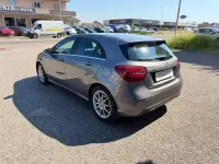 Usata Mercedes A180 Executive 122 CV (89 kW) 2017 Grigio Utilitaria