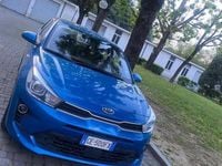 Usata Kia Rio 100 CV (73 kW) 2021 Blu Utilitaria