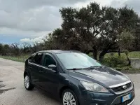 Usata Ford Focus 100 CV (73 kW) 2009 Grigio Berlina