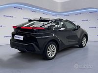 Second-hand Toyota C-HR Active 193 CP (141 kW) 2024 Negru SUV
