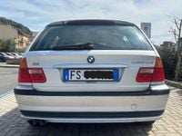 Usata BMW 330 184 CV (135 kW) 2001 Argento Station wagon