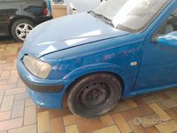 Usata Peugeot 106 118 CV (86 kW) 1999 Blu Utilitaria