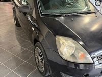 Usado Ford Fiesta 68 HP (50 kW) 2007 Preto Citadino