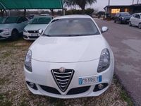 Usata Alfa Romeo Giulietta Exclusive 150 CV (110 kW) 2015 Bianco Utilitaria