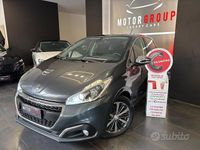 Usata Peugeot 208 Allure 75 CV (55 kW) 2016 Grigio Utilitaria