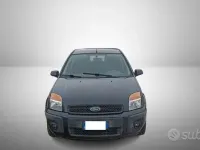 Usata Ford Fusion 80 CV (58 kW) 2008 Grigio Utilitaria