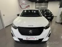 Occasion Peugeot 2008 Active 110 PK (80 kW) 2022 Wit SUV
