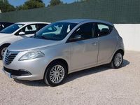 Usata Lancia Ypsilon 95 CV (69 kW) 2015 Grigio Utilitaria