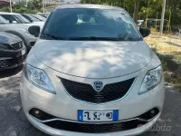 Usata Lancia Ypsilon Silver 69 CV (50 kW) 2018 Beige Utilitaria