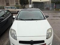 Usata Fiat Bravo 105 CV (77 kW) 2012 Bianco Utilitaria