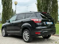 Usata Ford Kuga Vignale 150 CV (110 kW) 2017 Nero SUV