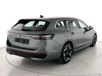 Nuova VW Passat R-line 193 CV (141 kW) 2026 Grigio Station wagon