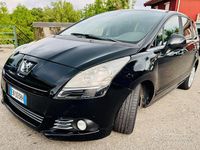 Usata Peugeot 5008 Business-Line 150 CV (110 kW) 2012 Nero Monovolume