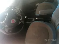 Usata Fiat Grande Punto 77 CV (56 kW) 2012 Utilitaria