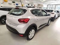 Usata Dacia Sandero Expression 91 CV (66 kW) 2024 Grigio lunare Berlina