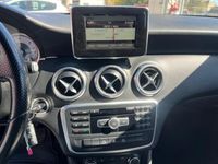 Usata Mercedes A180 109 CV (80 kW) 2014 Bianco Berlina