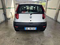 Usata Fiat Punto 60 CV (44 kW) 2005 Utilitaria