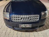 Usata Audi TT Roadster 180 CV (132 kW) 2005 Blu Cabrio