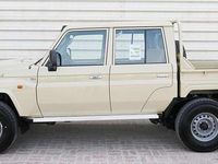 Nuova Toyota Land Cruiser 231 CV (169 kW) 2026 Beige SUV