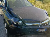 Usata Opel Astra 101 CV (74 kW) 2006 Nero Berlina