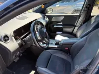 Usata Mercedes GLA200 AMG line 150 CV (110 kW) 2022 Blu SUV
