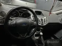 Usata Ford Fiesta 97 CV (71 kW) 2009 Berlina