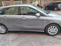 Usata Mercedes B180 Premium 109 CV (80 kW) 2017 Grigio Monovolume