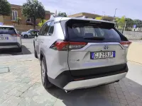 Usata Toyota RAV4 Hybrid Business Edition 178 CV (130 kW) 2022 Argento SUV