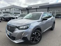 Usado Peugeot 2008 Allure 131 CV (96 kW) 2022 Gris SUV