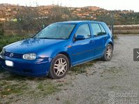 Usata VW Golf IV 90 CV (66 kW) 1998 Blu Berlina
