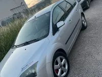 Usata Ford Focus 90 CV (66 kW) 2006 Grigio Station wagon