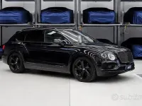Usata Bentley Bentayga 608 CV (447 kW) 2016 Nero SUV
