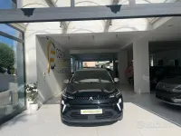 Usata Renault Captur Techno 91 CV (66 kW) 2025 Nero grigio metallizzato SUV