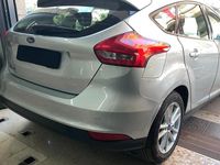 Begagnad Ford Focus Business Edition 120 HK (88 kW) 2015 Grå Sedan