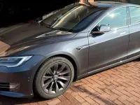 Usata Tesla Model S Performance 580 kW (789 CV) 2020 Grigio Utilitaria