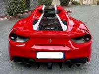 Usata Ferrari 488 670 CV (492 kW) 2016 Rosso Cabrio