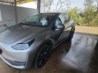 Usata Tesla Model Y Performance 392 kW (534 CV) 2023 Grigio SUV