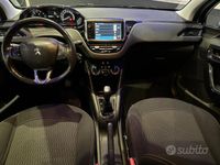 Occasion Peugeot 208 Allure 82 PK (60 kW) 2018 Wit Hatchback
