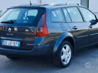 Usata Renault Mégane GrandTour 106 CV (77 kW) 2008 Bluazzurro Station wagon