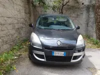 Usata Renault Scénic III 110 CV (80 kW) 2009 Nero Monovolume