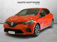 Usata Renault Clio Techno 91 CV (66 kW) 2023 Arancione Utilitaria