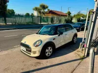 Usata Mini Cooper 75 CV (55 kW) 2017 Beige Utilitaria