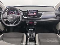 Usata Kia Stonic GT-Line 120 CV (88 kW) 2024 Blu/azzurro SUV
