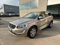 Usata Volvo XC60 Kinetic 135 CV (99 kW) 2014 Marrone SUV