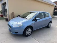 Usata Fiat Grande Punto 65 CV (47 kW) 2007 Bluazzurro Utilitaria