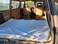 Usata VW Caravelle 1988 Marrone Monovolume
