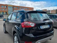 Usata Ford Kuga 136 CV (100 kW) 2010 Nero SUV